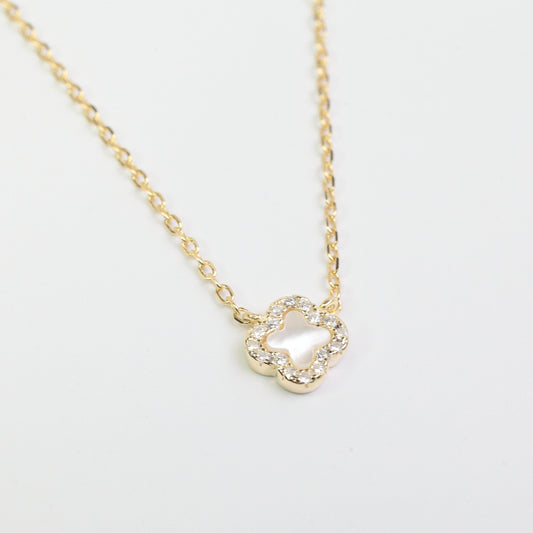 Single Clover Necklace